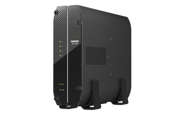 QNAP TS-410E-8G (4core 2,6GHz, 8GB RAM, 4x 2,5" SATA, 2x 2,5GbE, 4x USB 3.2, 1x 4K HDMI, fanless)