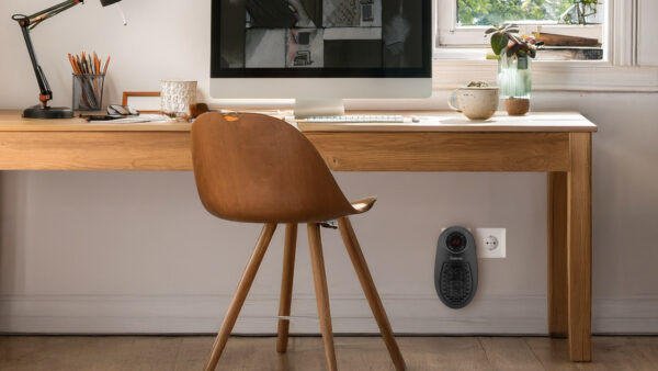 Salente HotHeat, teplovzdušný mini ventilátor, 500 W, černý