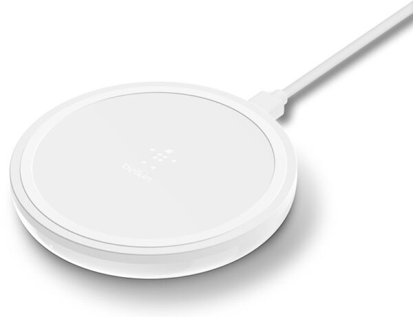 BELKIN 10W bezdrátová nabíječka se zdrojem a kabelem, bílá
