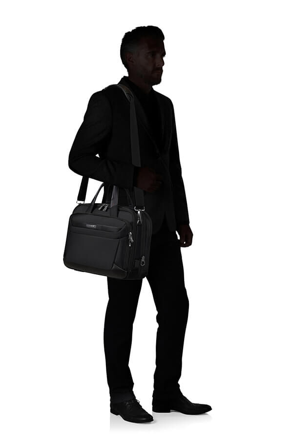 147141_1041_05 Samsonite PRO-DLX 6 Bailhandle 15.6" EXP Black