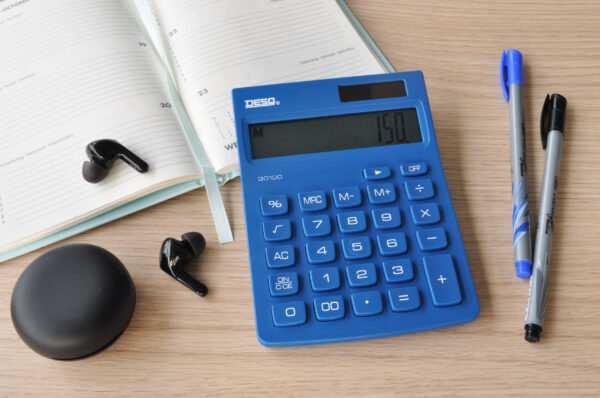 14_30100.06_03 Kalkulačka DESQ NG, tmavě modrá