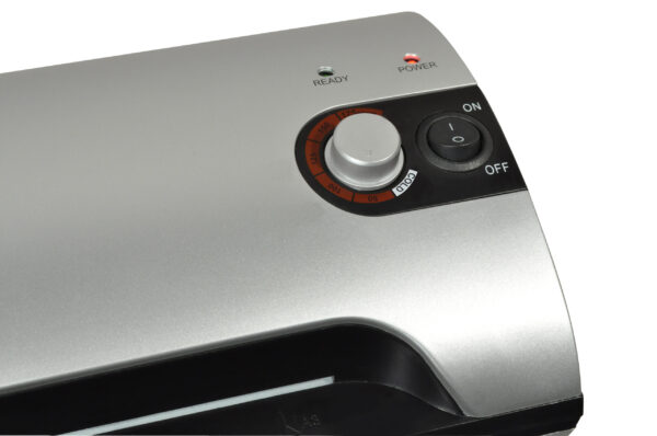 Laminátor DESQ A3 Heavy Duty, stříbrný