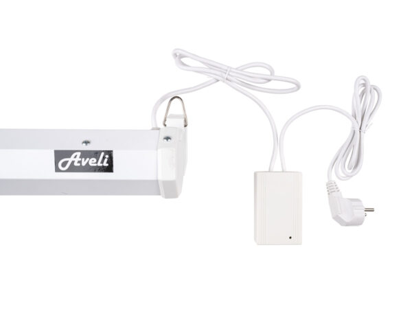 14_XRT-00178_8-1 Elektrické projekční plátno AVELI, 366x275 (4:3) 180"