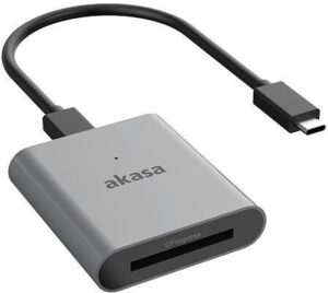 1_s-4063 AKASA - CFexpress™ 2.0 čtečka karet