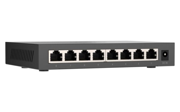 2-6667 QNAP switch QSW-1108-8T-R2 (8x 2,5GbE port, pasivní chlazení, podpora 100M/ 1G/ 2,5G)