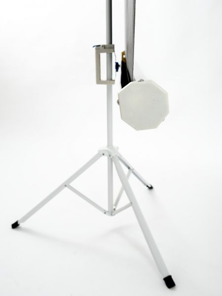 Projekční plátno Aveli stativ, 213x213 (1:1) 119"