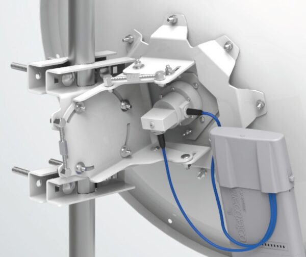 5-484 MikroTik mANT30-PA, 5GHz 30dBi antena