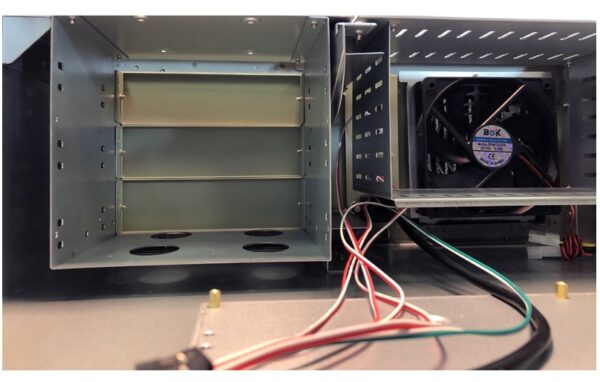 5-552 DATACOM 19" Case IPC 4U/585mm šedý bez PSU