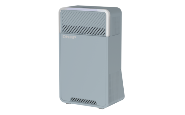 513_1606180009_E794A2E59381E59C96_Qmiro_right_top_s QNAP třípásmový Wi-Fi SD-WAN Mesh router QMiro-201W (2xGbE / 1xUSB 3.2 / Bluetooth / 4 int. antény)