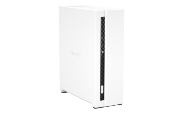 QNAP TS-133 (4core 1,8GHz + NPU, 2GB DDR4 RAM, 1x SATA, 1x GbE, 1x USB 2.0, 1x USB 3.2)
