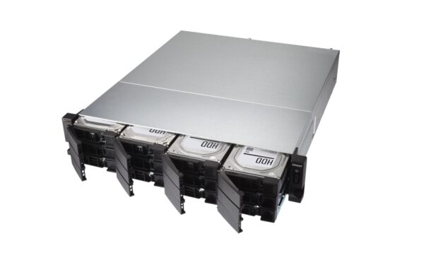 QNAP TS-h1886XU-RP-R2-D1622-32G (Xeon 3,2GHz, ZFS, 32GB ECC RAM, 12x3,5"+6x2,5", 4xGbE,2x10GbE SFP+)