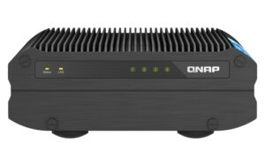 712_1647499049_TS-i410X_front_s QNAP TS-i410X-8G (průmyslový NAS, 4core 3,0GHz, 8GB RAM, 4x2,5" SATA, 2x10GbE, 4xUSB 3.2, 1x HDMI)