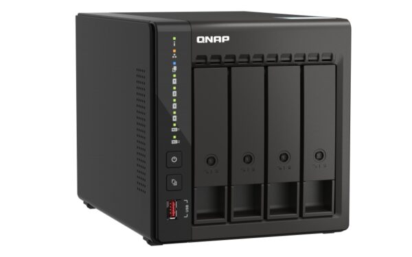 QNAP TS-453E-8G (4core 2,6GHz, 8GB RAM, 4x SATA, 2x M.2 NVMe slot, 2x HDMI 4K, 2x 2,5GbE, 4x USB)