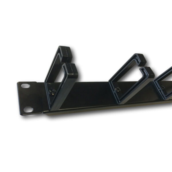 7502_g1_800 19" vyvazovací panel 1U 5x tvrdé plast. oko 3x6cm