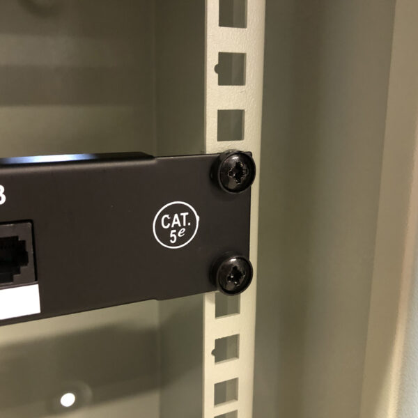 Montážní sada  M6  (50ks / bal.) - 12mm BLACK