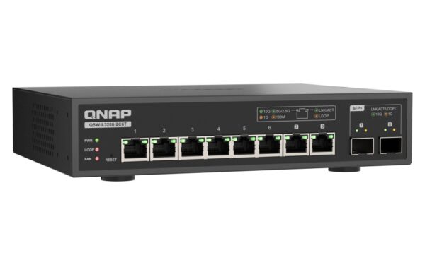 QNAP switch QSW-L3208-2C6T (6x 10GbE port, 2x 10G SFP+/NBASE-T Combo, Lite Managed)