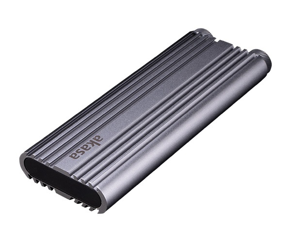 AK-ENU3M2-07_g03 AKASA M.2 PCIe NVMe SSD na USB 3.2 Gen 2 Alu kryt