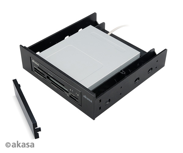 AKASA 3.5" SSD/HDD adaptér s kabely