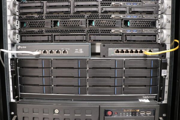 TP-LINK držák do 10"/19" racku pro SG108xx/SG1006P/ER605/RP108GE