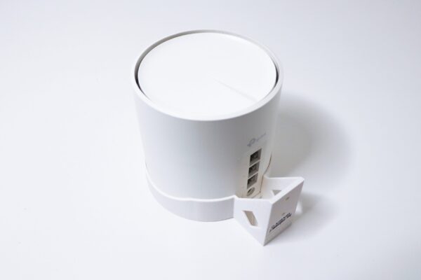 TP-LINK držák DECO X20/X50/X60 na stěnu bílý