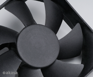 DFS802512H_g02 přídavný ventilátor Akasa 80x80x25 black OEM H