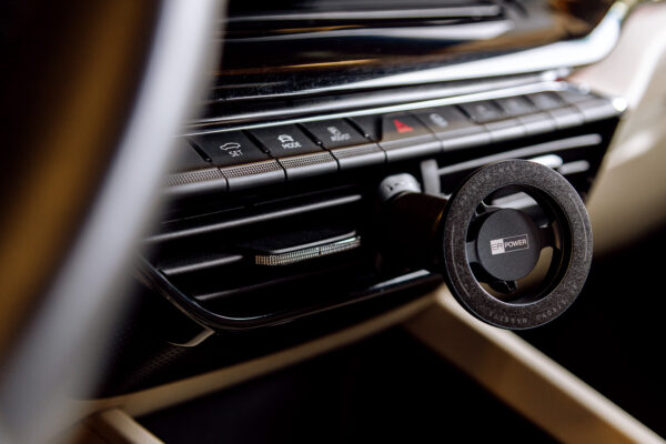 ERMGVMH_09 ER POWER Magnetic Vent Mount Car Holder