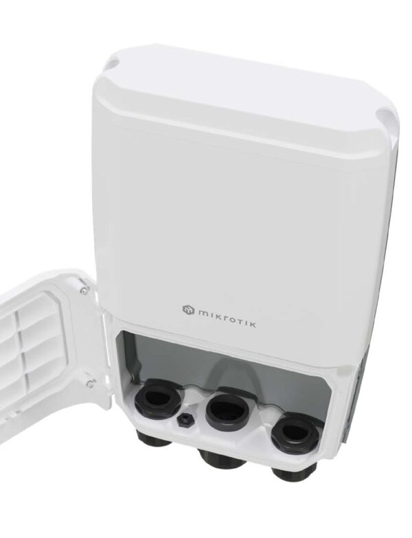 FiberBox_Plus_CRS305-1G-4SplusOUT3 MikroTik CRS305-1G-4S+OUT FiberBox Plus, Cloud Router Switch