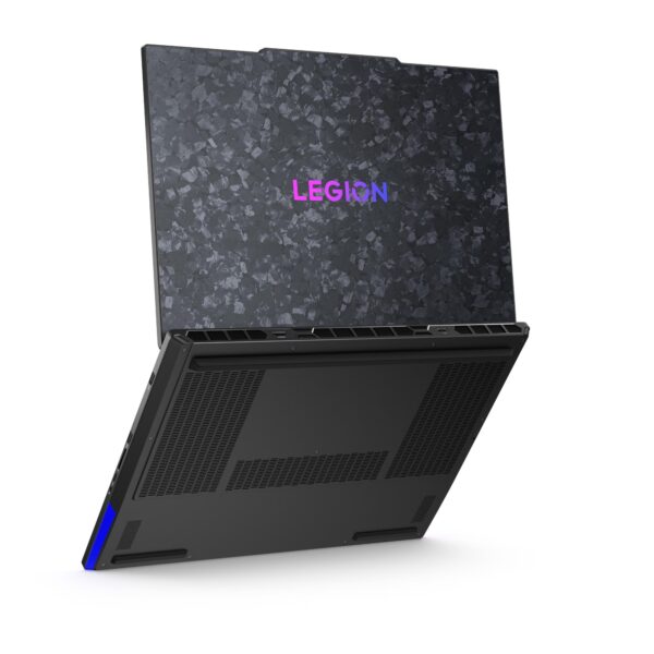 Lenovo Legion 9/18IAX10/U9-275HX/18"/4K/64GB/4TB/RTX 5090/W11P/Black/2R