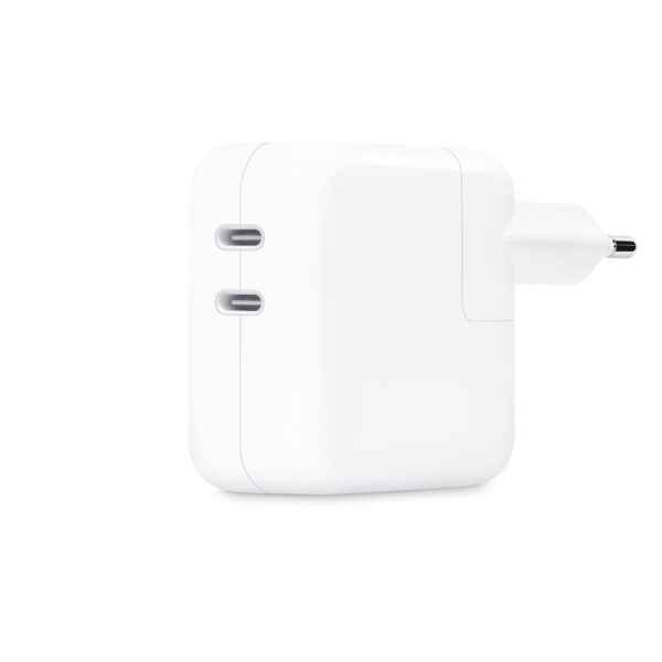 MNWP3_GEO_EMEA_s-1 35W Dual USB-C Power Adapter