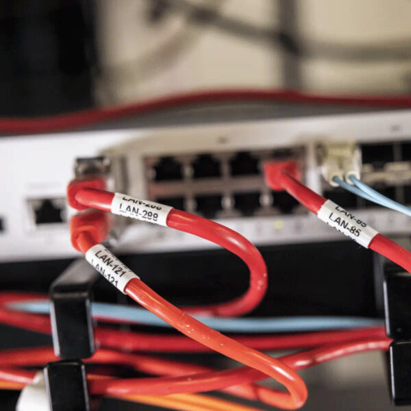 PTE310BTVP_02 Brother PTE310BTVPQL1