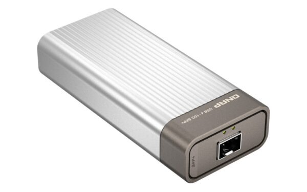 QNAP QNA-UC10G1SF- adaptér USB-C 4 (podpora Thunderbolt 3 a 4) na 10GbE SFP+ (pasivní chlazení)
