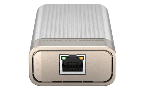 QNAP QNA-UC10G1T - adaptér USB-C 4 (podpora Thunderbolt 3 a 4) na 10GbE NBASE-T (pasivní chlazení)