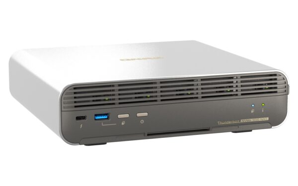 QNAP-TBS-h574-TX-i5UC-05S02-d QNAP TBS-h574TX-i5UC-05S02 (i5, 16GB RAM, 5x 3,84TB E1.S, 1x 2,5GbE, 1x 10GbE, 2x Thunderbolt 4)