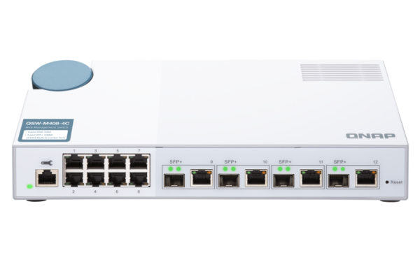 QNAP řízený switch QSW-M408-4C (12 portů: 8x Gigabit port + 4x 10G SFP+ / 10GbE kombo porty)