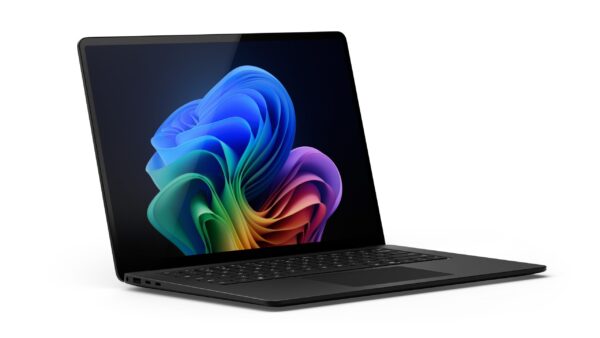 SUR24-COMMR-Copilot-PC-LaptopBloom-Black-Left-15-01-RGB-6 Microsoft Surface Laptop 7 Copilot+/U7-268V/15"/2496x1664/T/32GB/512GB SSD/Arc 140V/W11P/Black/2R