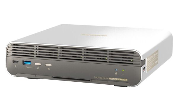 QNAP TBS-h574TX-i5-16G (12core, 16GB RAM, 5x E1.S/M.2 slot, 1x 2,5GbE, 1x 10GbE, 2x Thunderbolt 4)