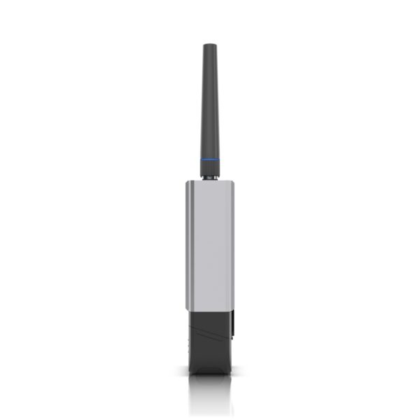UMR-Industrial-9- Ubiquiti UMR-Industrial - Mobile Router Industrial