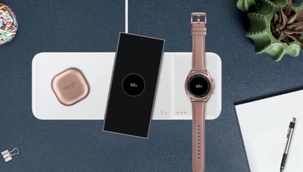 Vystrizek-13 Samsung Bezdrátová nabíječka Trio, White