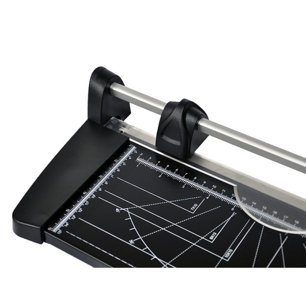 Řezačka KW Trio eco 450