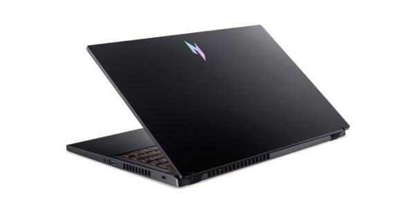 Acer Nitro V 15/ANV15-42-R3BW/R7-7445HS/15,6"/FHD/32GB/1TB/RTX 4050/W11H/Black/2R