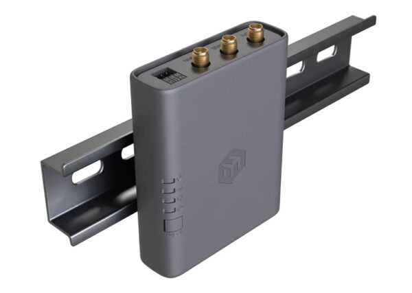 Mikrotik EC25-EU&KNe, KNOT Embedded LTE4, IoT/LTE Gateway, 1x Gb Eth(PoE-in), eSIM+Nano SIM,RouterOS