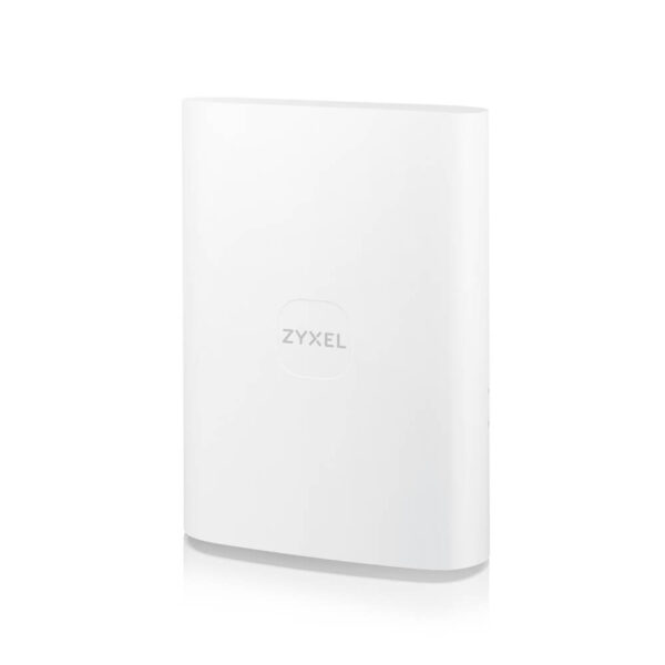 01_s-18 Zyxel FWA70, 5G Outdoor Router,Standalone/Nebula, 2.5G LAN, EU region