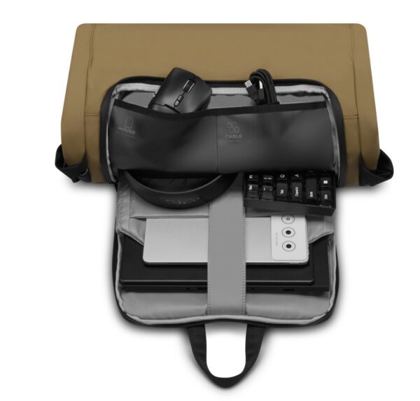 4-69 Lenovo Legion 16" Gaming Backpack GB500