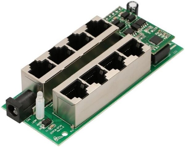 MaxLink Gigabitový 4-portový PoE panel, 802.3af/at