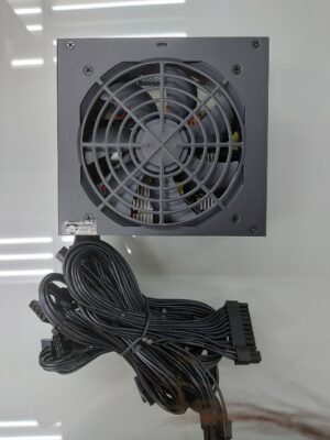 B65E.2_s In-Win zdroj B65E 650W Bronze